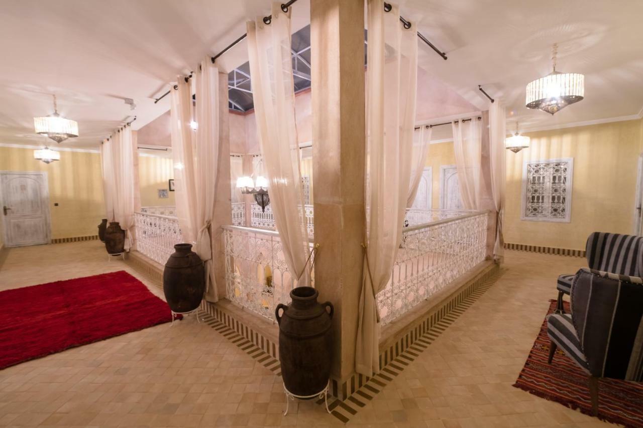 Riad Chebbi Merzouga Esterno foto