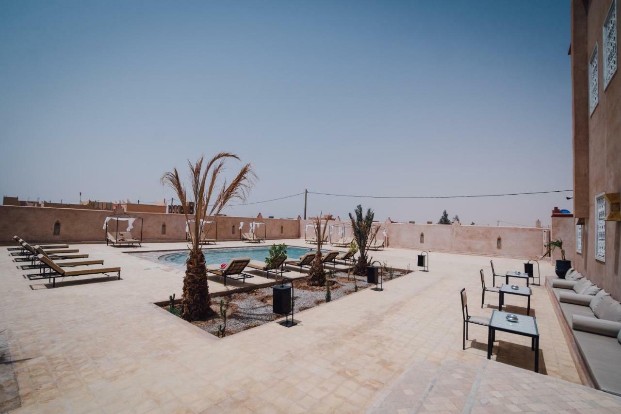 Riad Chebbi Merzouga Esterno foto