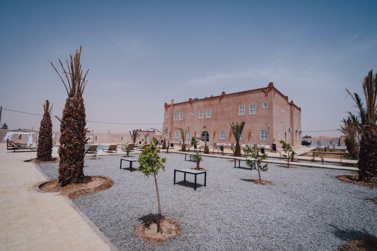 Riad Chebbi Merzouga Esterno foto